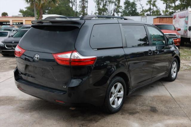 2015 Toyota Sienna LE 7 Passenger
