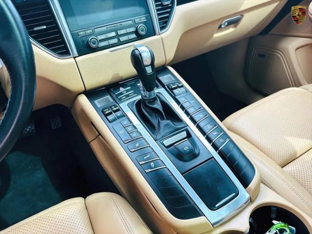 2018 Porsche Macan Sport Edition