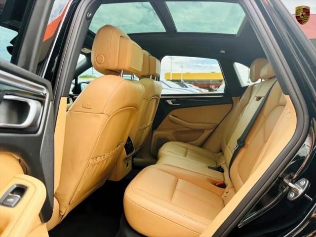 2018 Porsche Macan Sport Edition