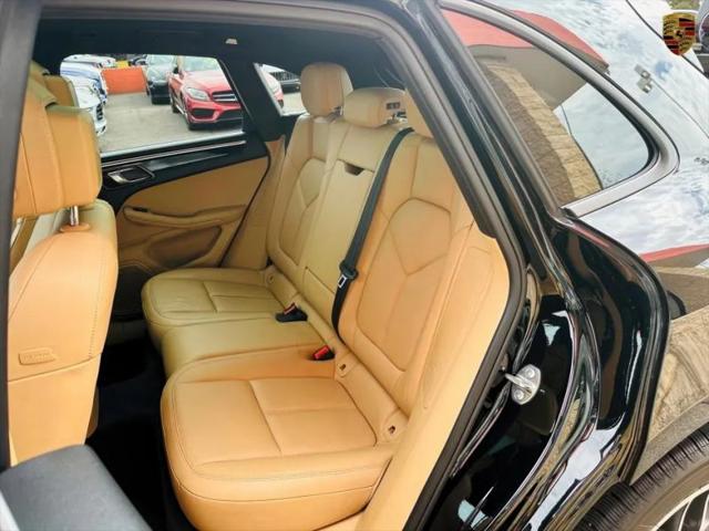 2018 Porsche Macan Sport Edition