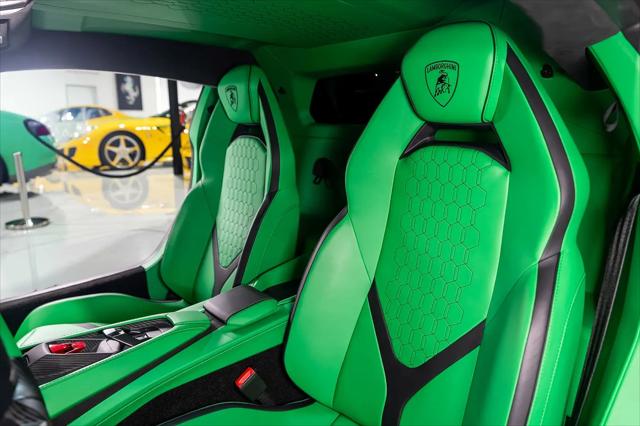2025 Lamborghini Revuelto Revuelto