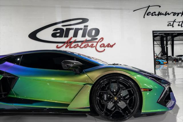 2025 Lamborghini Revuelto Revuelto