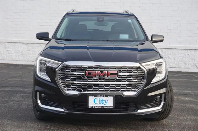 2024 GMC Terrain AWD Denali