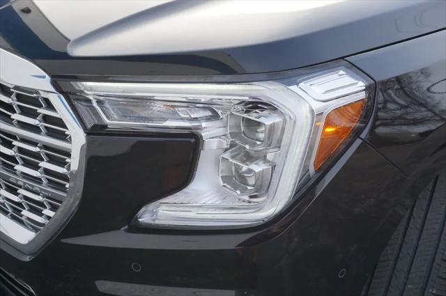 2024 GMC Terrain AWD Denali
