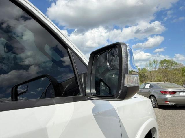 2019 Ram 1500 Laramie Crew Cab 4x4 5'7" Box