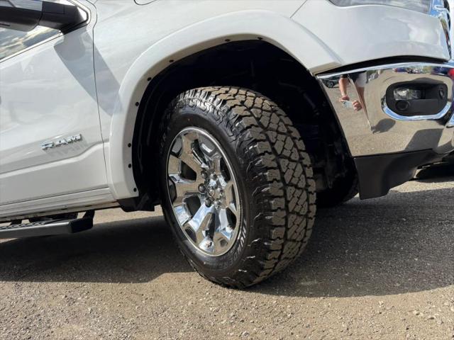 2019 Ram 1500 Laramie Crew Cab 4x4 5'7" Box