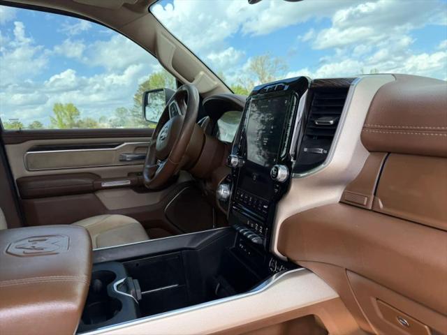 2019 Ram 1500 Laramie Crew Cab 4x4 5'7" Box