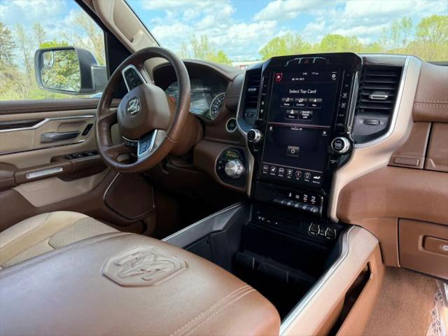 2019 Ram 1500 Laramie Crew Cab 4x4 5'7" Box