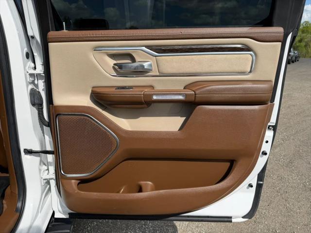 2019 Ram 1500 Laramie Crew Cab 4x4 5'7" Box