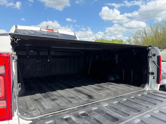 2019 Ram 1500 Laramie Crew Cab 4x4 5'7" Box