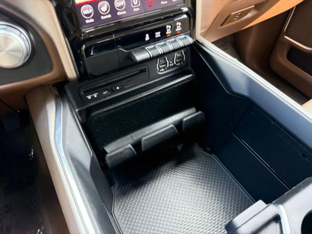 2019 Ram 1500 Laramie Crew Cab 4x4 5'7" Box