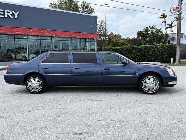 2008 Cadillac DTS Standard