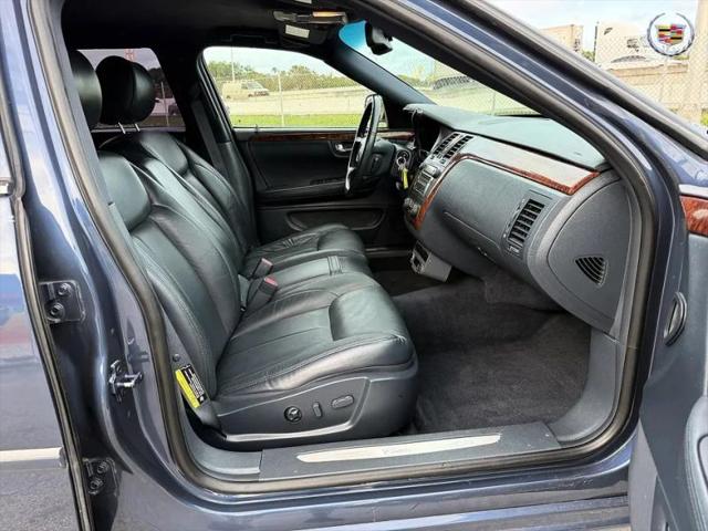 2008 Cadillac DTS Standard