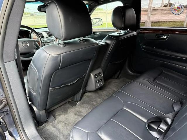 2008 Cadillac DTS Standard