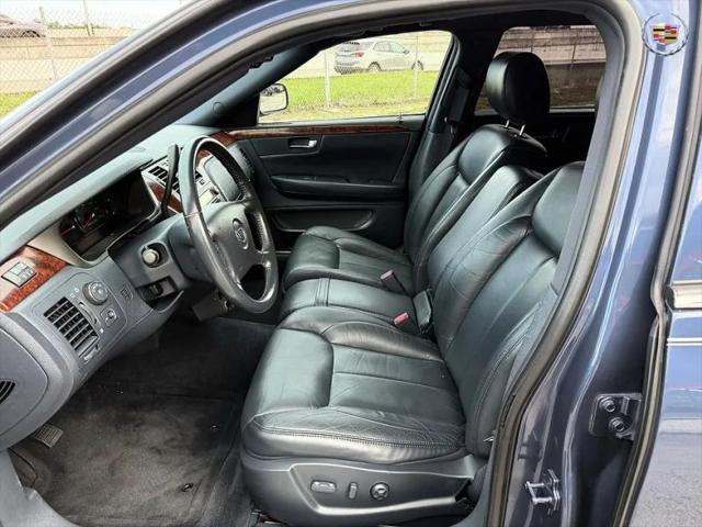 2008 Cadillac DTS Standard