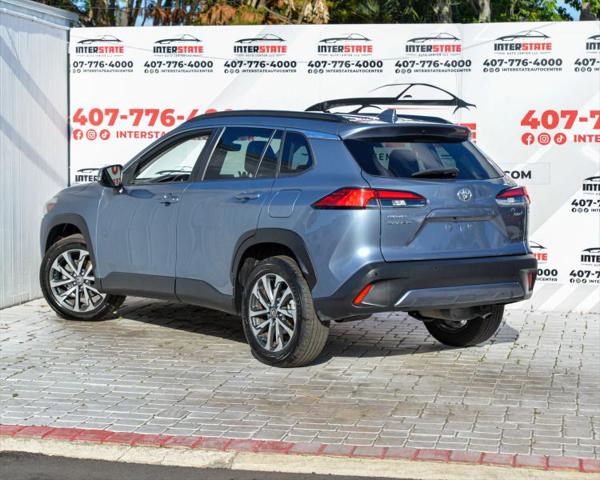 2023 Toyota Corolla Cross XLE