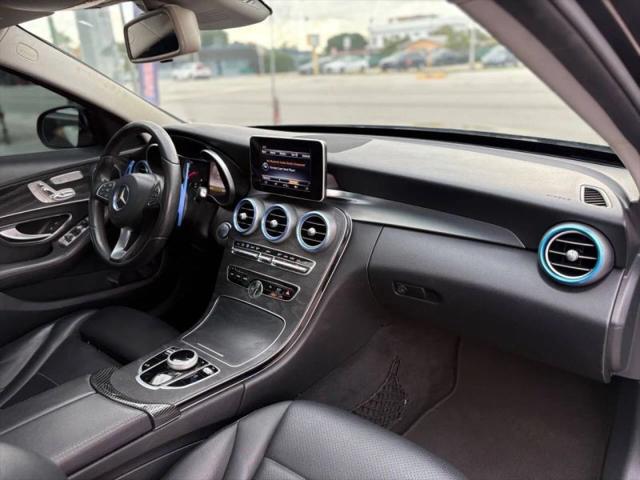 2017 Mercedes-Benz C-CLASS C 300 4MATIC
