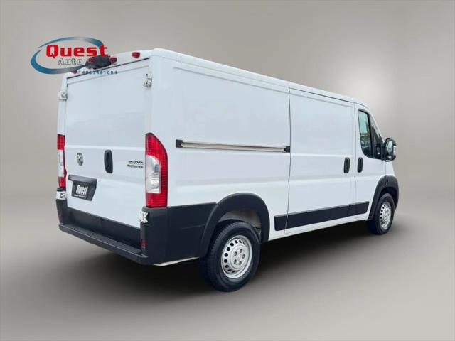2025 Ram ProMaster 2500 Cargo Van Tradesman Low Roof 136" WB w/Pass Seat