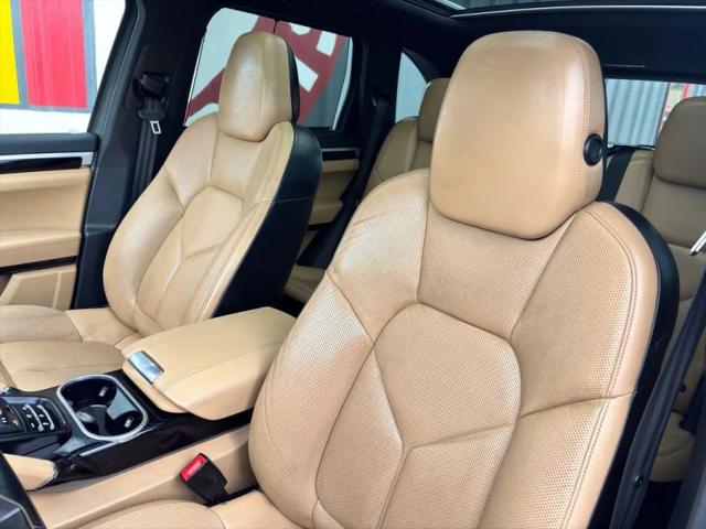 2017 Porsche Cayenne S