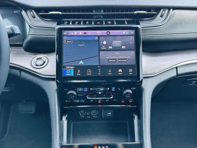 2023 Jeep Grand Cherokee L Limited 4x4