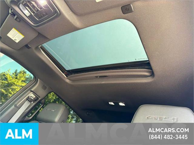 2026 GMC Sierra 2500HD Crew Cab, Standard Bed, AT4, 4WD