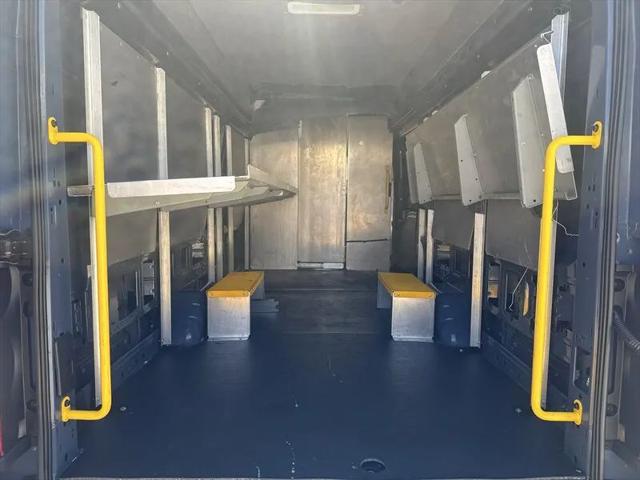 2019 Ford Transit Extended Length w/Sliding Side Door w/LWB