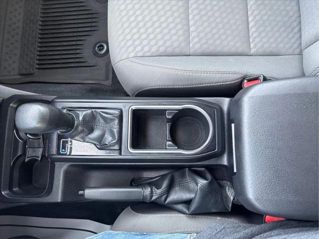 2022 Toyota Tacoma SR V6
