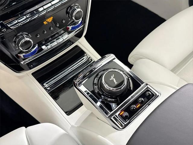 2023 Rolls-Royce Phantom Standard