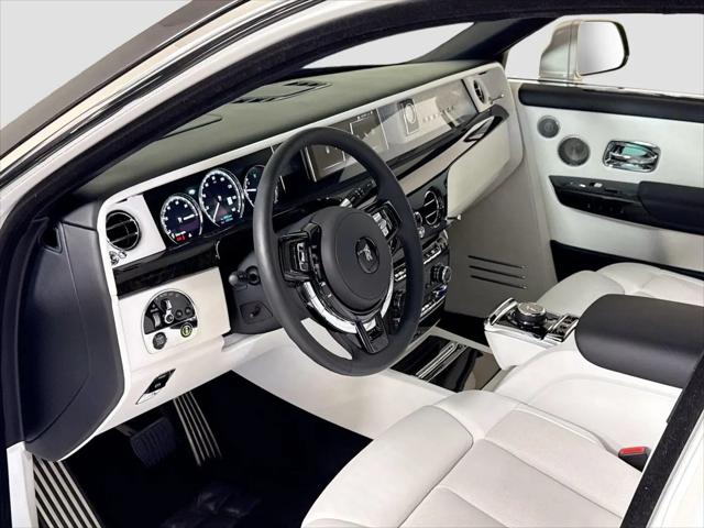 2023 Rolls-Royce Phantom Standard