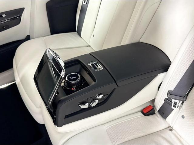 2023 Rolls-Royce Phantom Standard