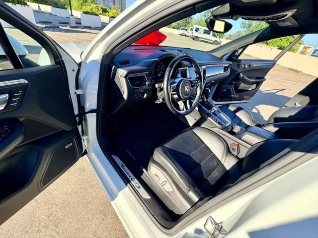 2017 Porsche Macan GTS