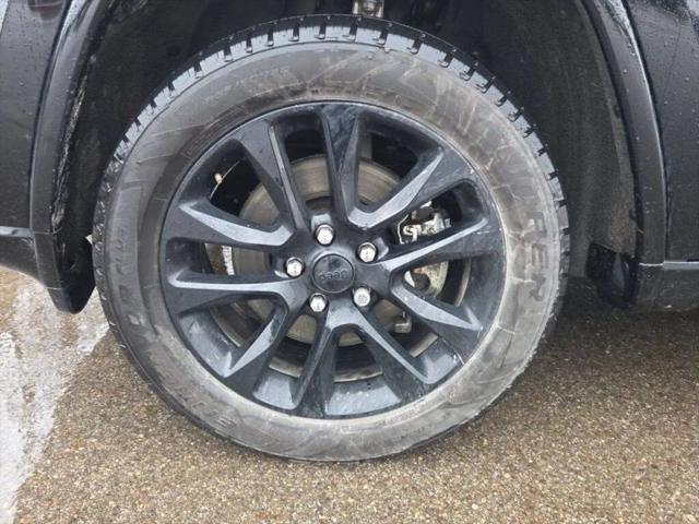 2021 Jeep Grand Cherokee Laredo X 4x4