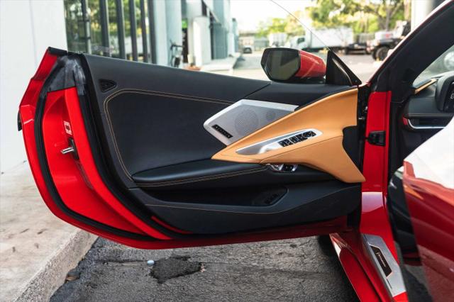 2021 Chevrolet Corvette Stingray RWD Convertible 2LT