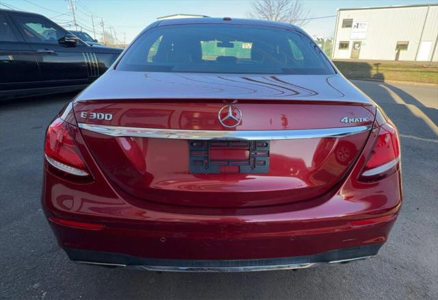 2018 Mercedes-Benz E-CLASS E 300 4MATIC