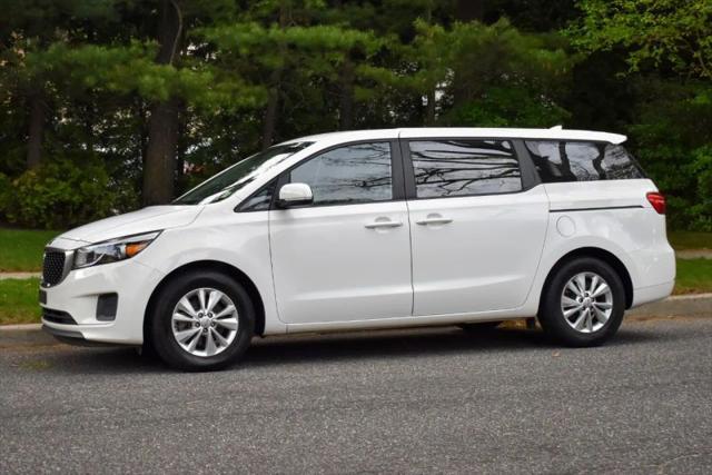 2018 Kia Sedona L