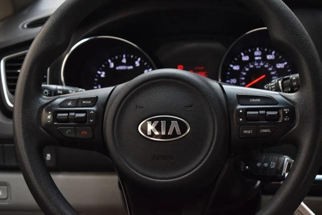 2018 Kia Sedona L