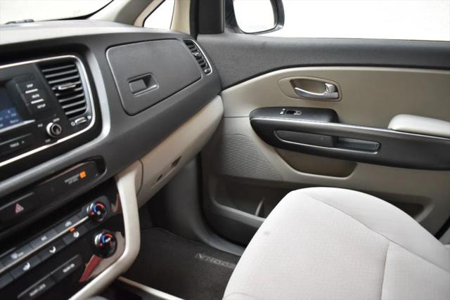2018 Kia Sedona L