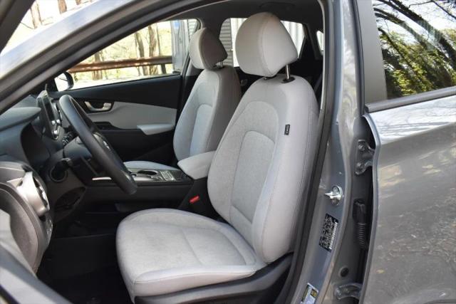 2023 Hyundai Kona EV SE