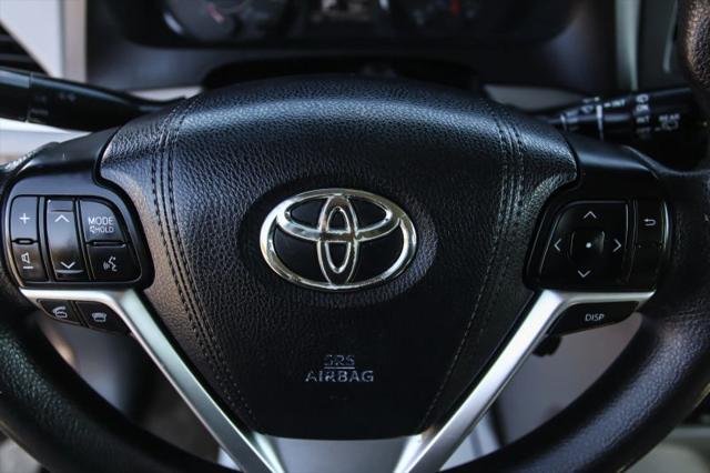 2015 Toyota Sienna L 7 Passenger