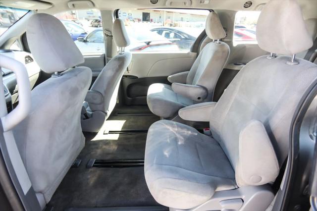 2015 Toyota Sienna L 7 Passenger