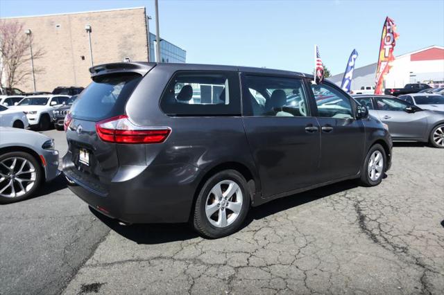 2015 Toyota Sienna L 7 Passenger
