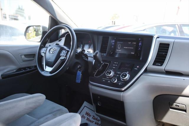 2015 Toyota Sienna L 7 Passenger