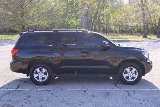 2015 Toyota Sequoia SR5 5.7L V8