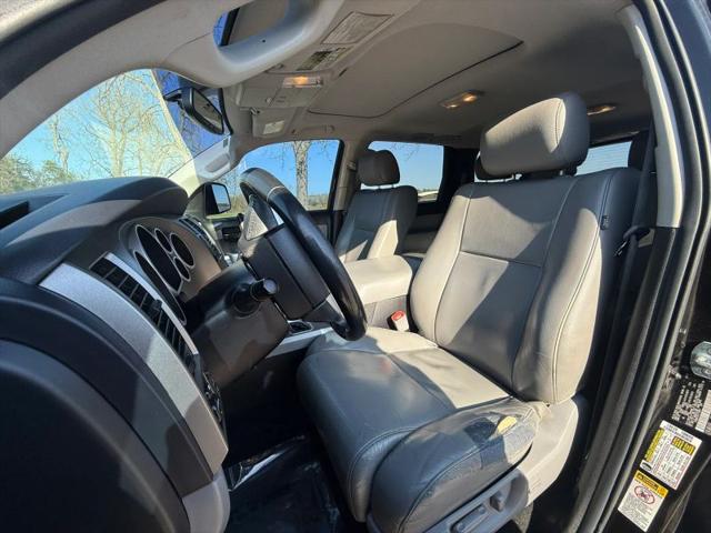 2015 Toyota Sequoia SR5 5.7L V8