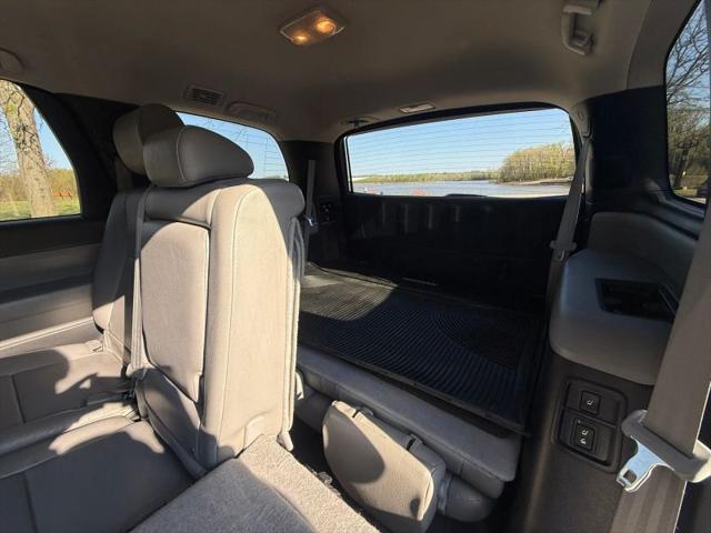 2015 Toyota Sequoia SR5 5.7L V8