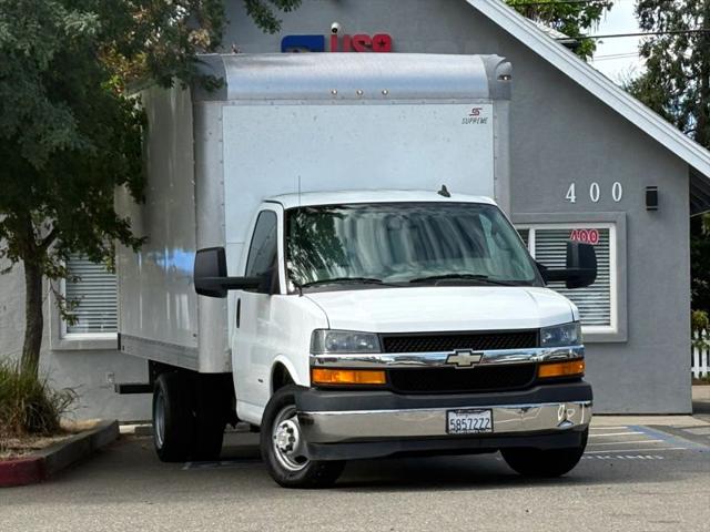 2019 Chevrolet Express Cutaway 4500 Base