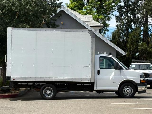 2019 Chevrolet Express Cutaway 4500 Base