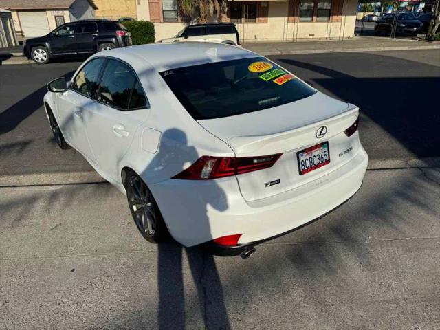 2016 Lexus IS 200t 200t