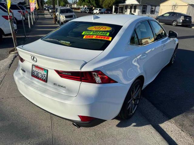 2016 Lexus IS 200t 200t