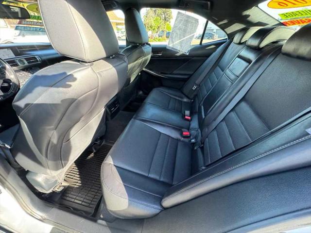 2016 Lexus IS 200t 200t